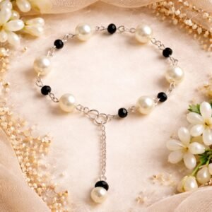 black-and-pearl-bracelet-for-girls.jpg