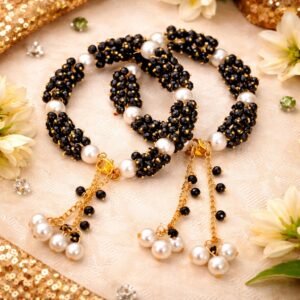handmade-black-pearl-bridal-bangles.jpg